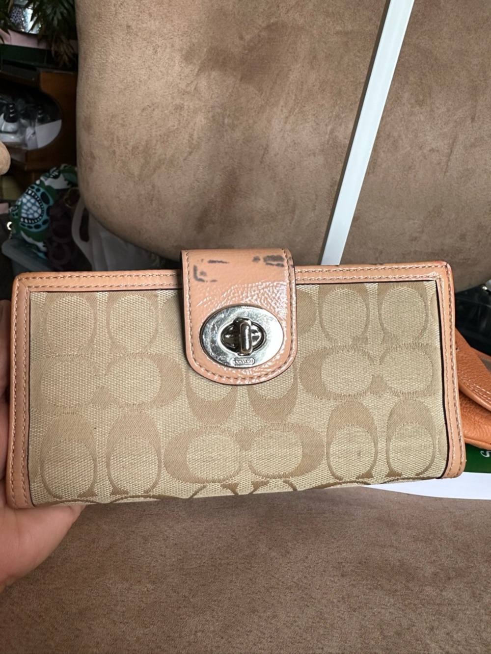Coach Large Turnlock Wallet in Fabric Canvas & Patent Leather in Fair Condition